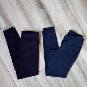 2 pairs Old Navy Go Dry Active Leggings in Maroon Stripe and Navy Stripe - M